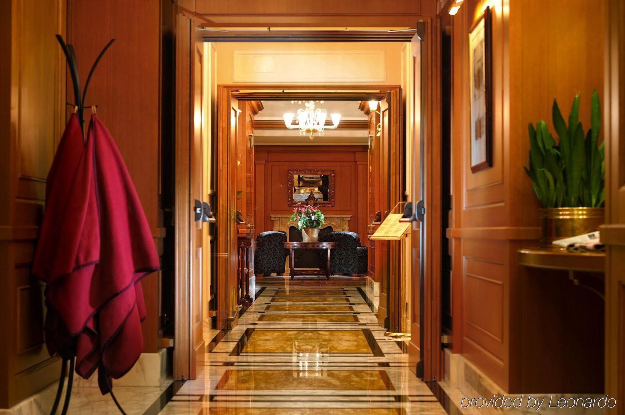Hotel Manzoni Milan Interior photo
